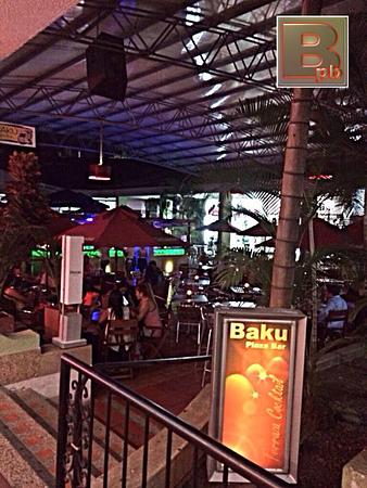 Baku Plaza Bar